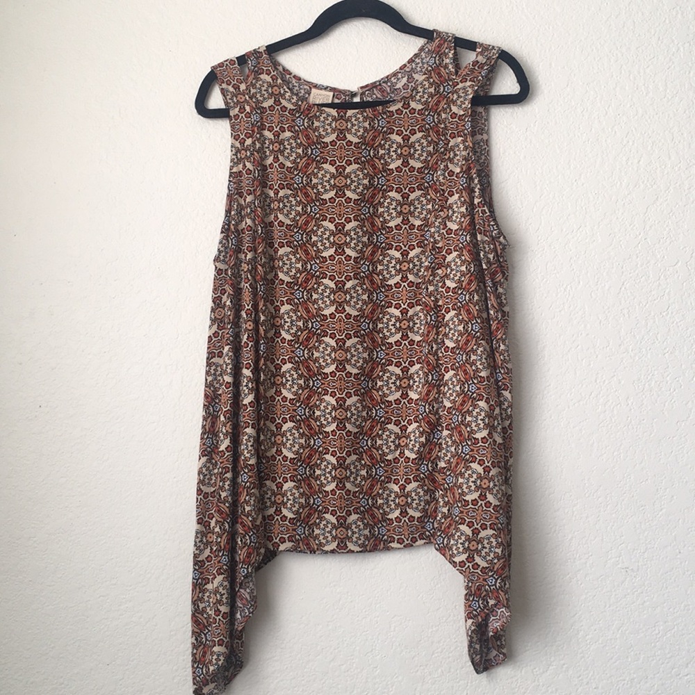 Geometric Trapeze tank!